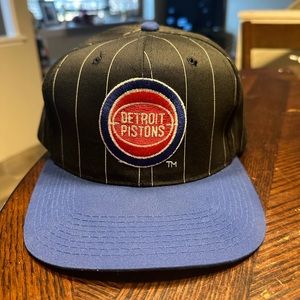 Detroit Pistons snapback vintage